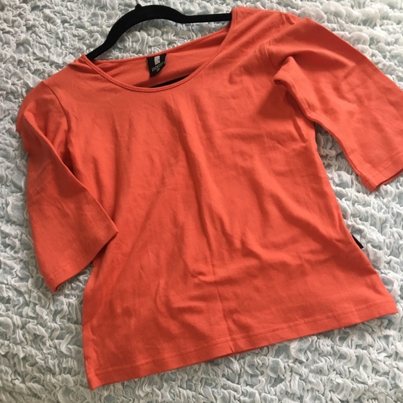 NEW Girl’s Tee Shirts - Bundle of Two - NWOT - Picture 3 of 3